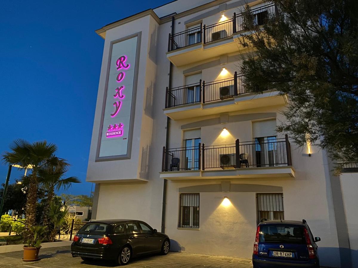 Aparthotel Roxy 3*
