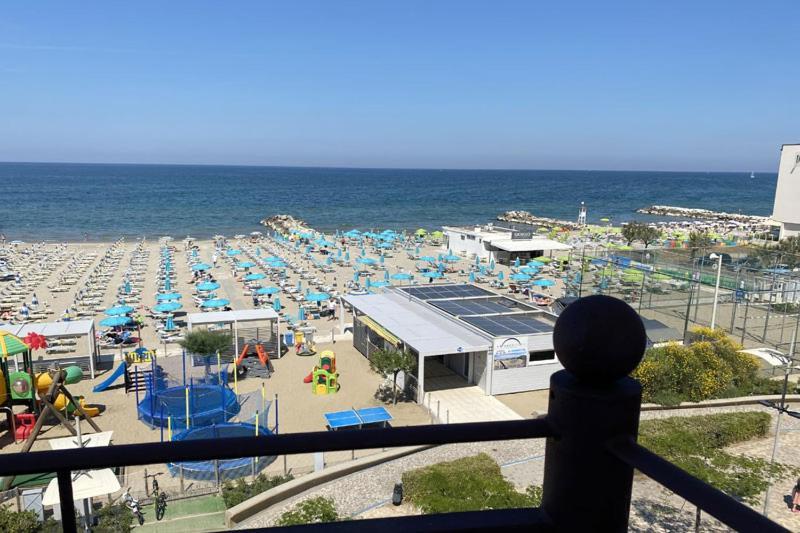 Roxy Apart-hotel