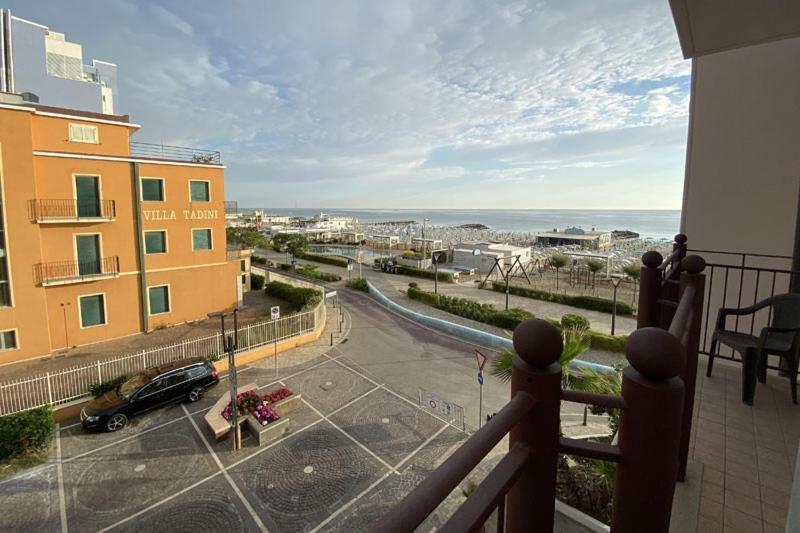 Apart-hotel Roxy 3*